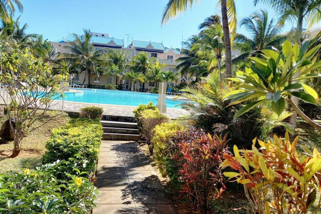 Le Dattier Holidays Flic en Flac Bagian luar foto