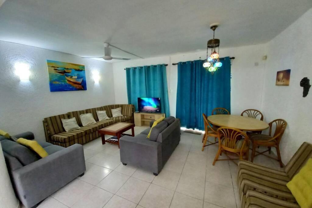 Le Dattier Holidays Flic en Flac Bagian luar foto