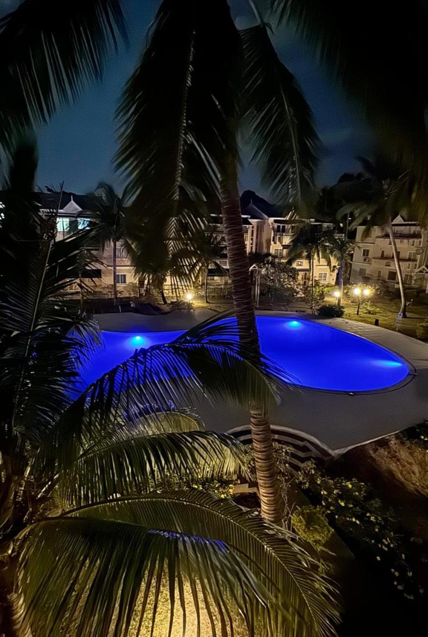 Le Dattier Holidays Flic en Flac Bagian luar foto